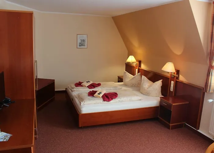 Zur Gruenen Eiche Guest house 3*